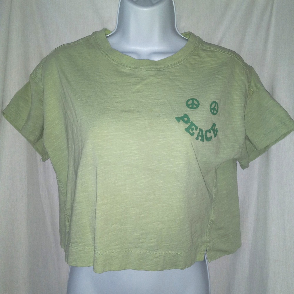 Old Navy Peace Graphic Crop‎ Top Trendy Tee Girl's Size XL (14-16)